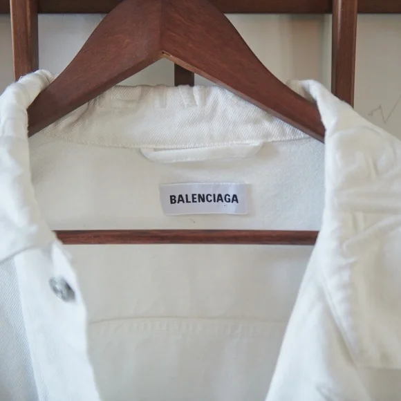 Balenciaga White Denim Jacket Size 38 (M) Logo Buttons andEmbroidery 2018